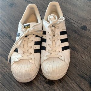 Adidas superstar sneaker